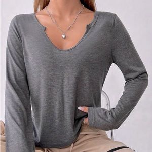 LONG SLEEVE FIT TEE